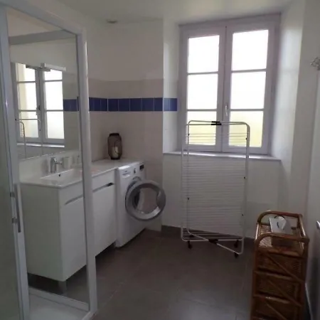 Prázdninový dům House Location 3 Pieces 5 Personnes *